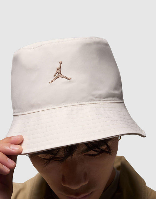 Apex Reversible Bucket Hat