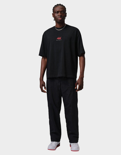 Flight Oversized Graphic T-shirt