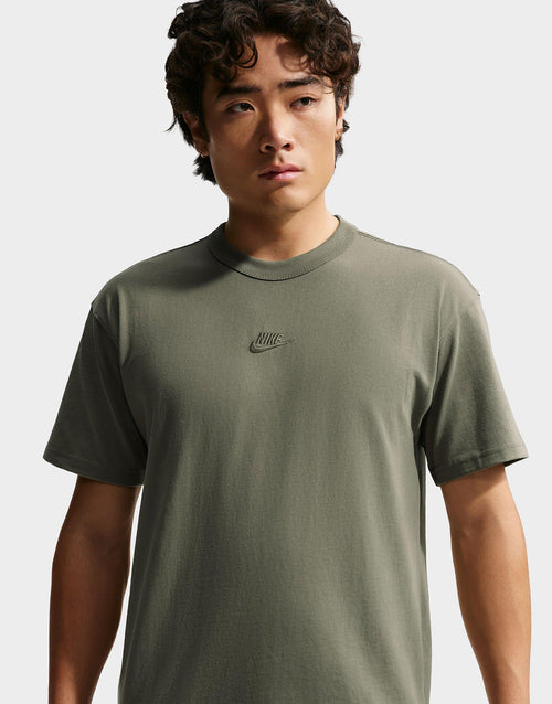 Sportswear Premium Essentials T-Shirt