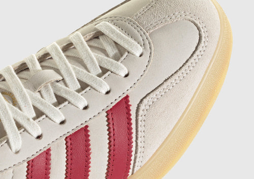 Gazelle Indoor