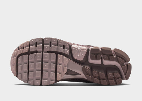 Zoom Vomero 5 Women's
