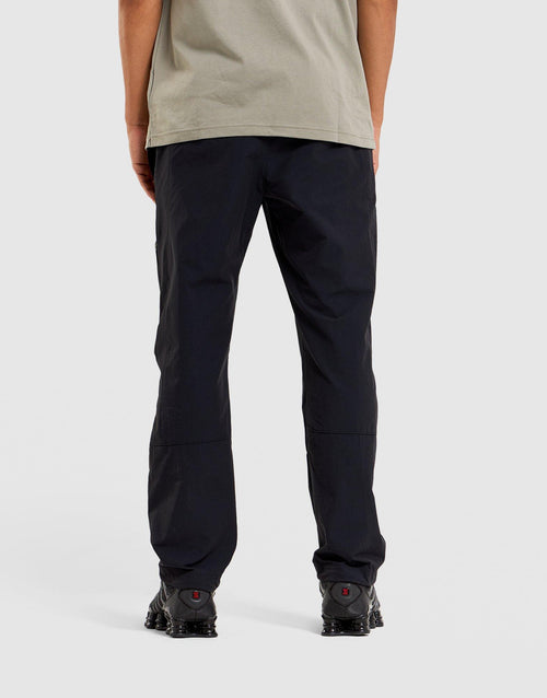 Sportswear Air Max Woven Pants