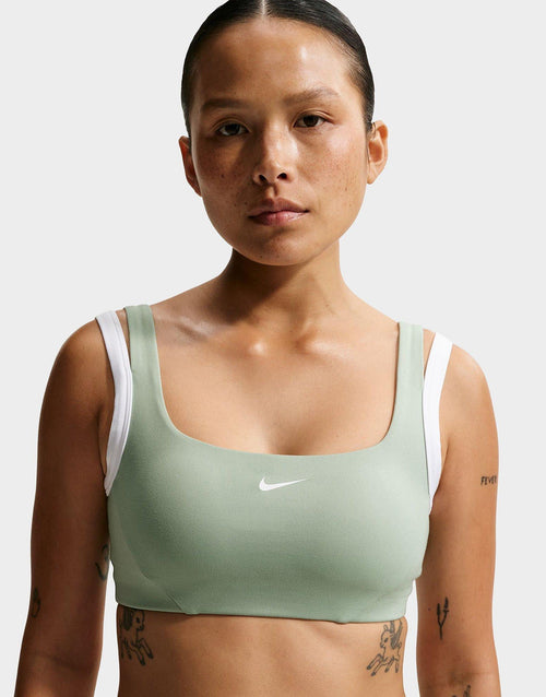 One Light-Support Sports Bra