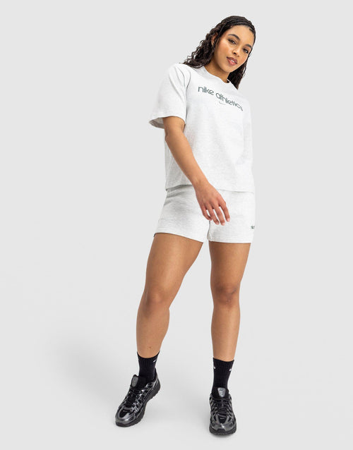 Gym Life Swoosh Boxy T-Shirt