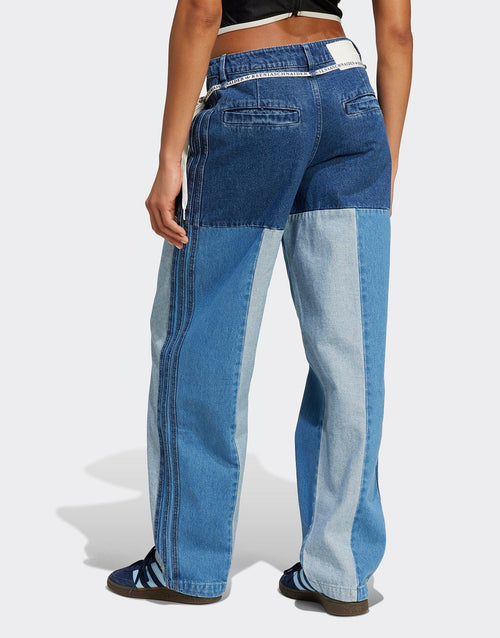 Straight Leg Jeans