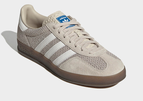 Gazelle Indoor