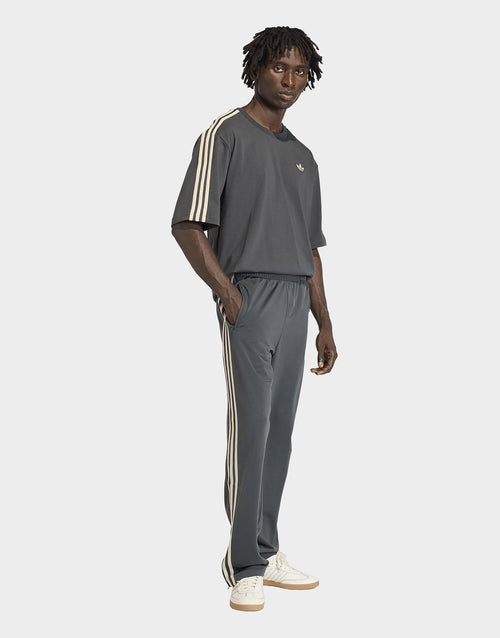 Adicolor 3-Stripes Oversized T-Shirt