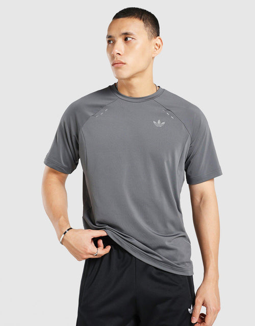 Tech Trefoil Essentials Polyester T-Shirt