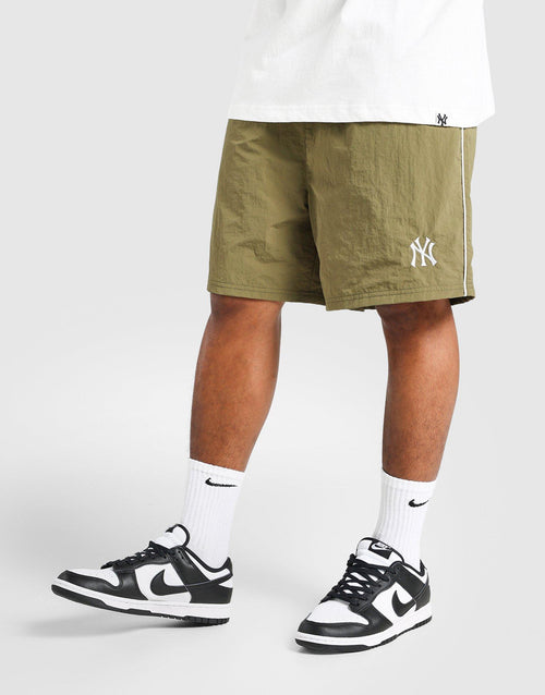 New York Yankees Pipe Short