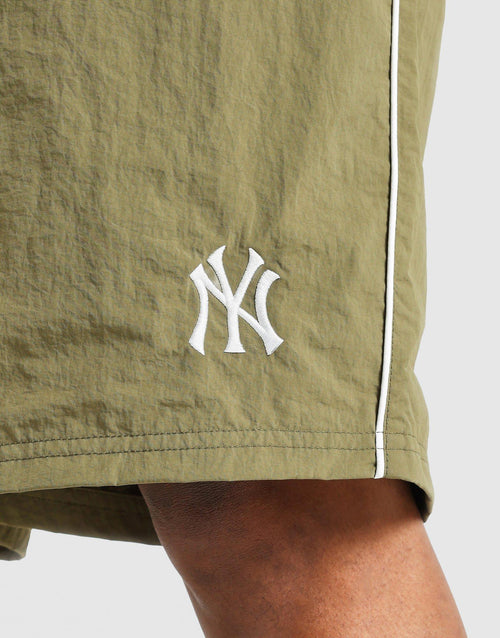 New York Yankees Pipe Short
