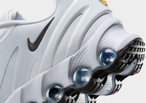 Air Max DN8