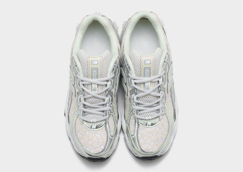 740 Women's