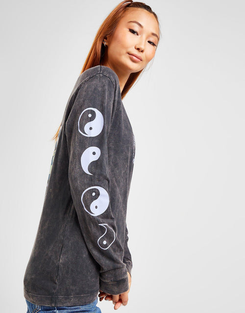 Back Graphic Slim T-Shirt