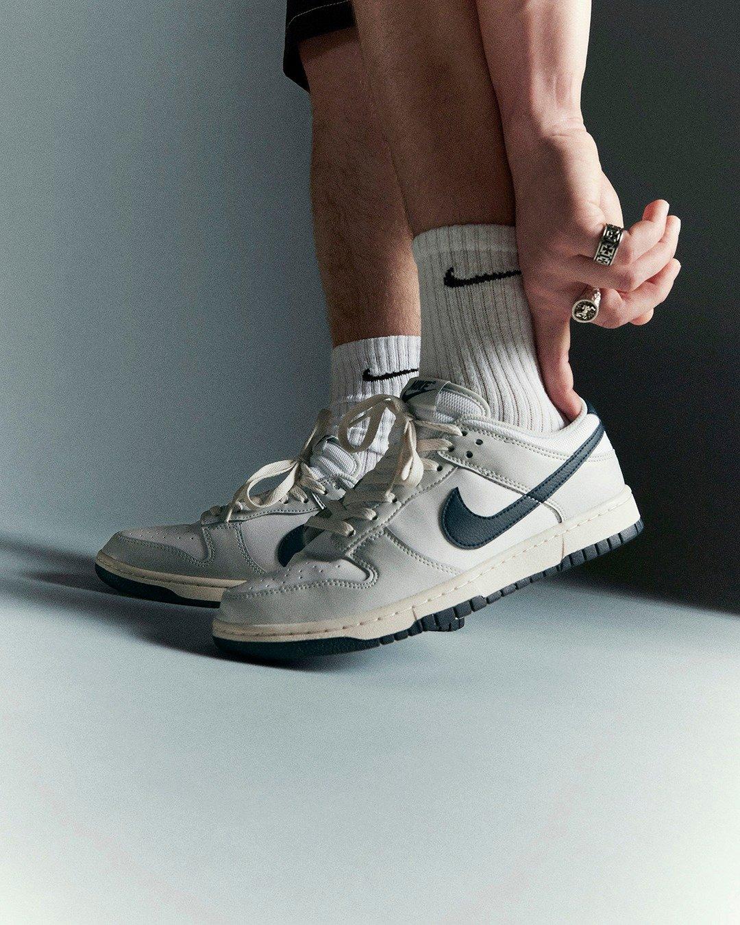 Men's Retro Vibe