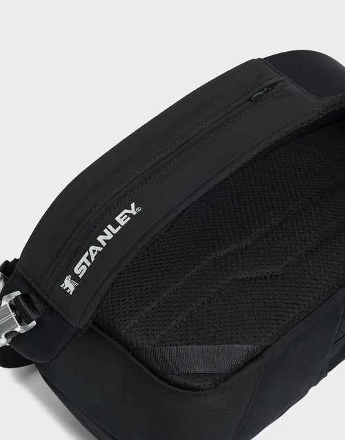 The Vitalize Macro Method Crossbody Bag (9.5L)