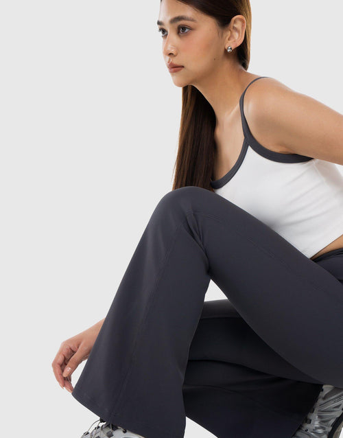Off Duty Flare Leggings