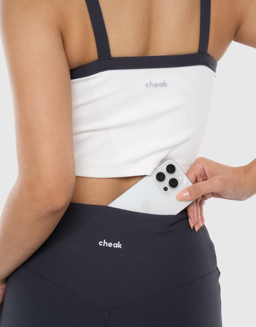 Off Duty Flare Leggings