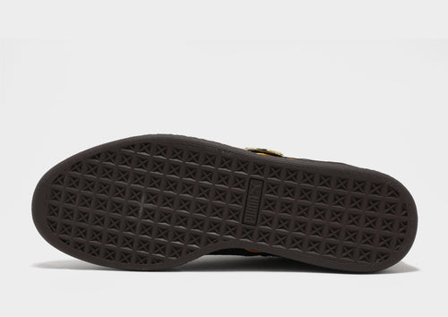 x One Piece Suede IV