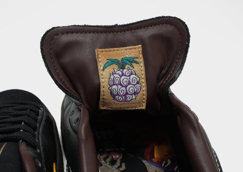 x One Piece Suede IV