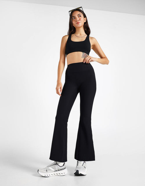 Off Duty Flare Legging