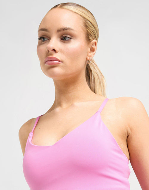 Essential Logo Sports Bra