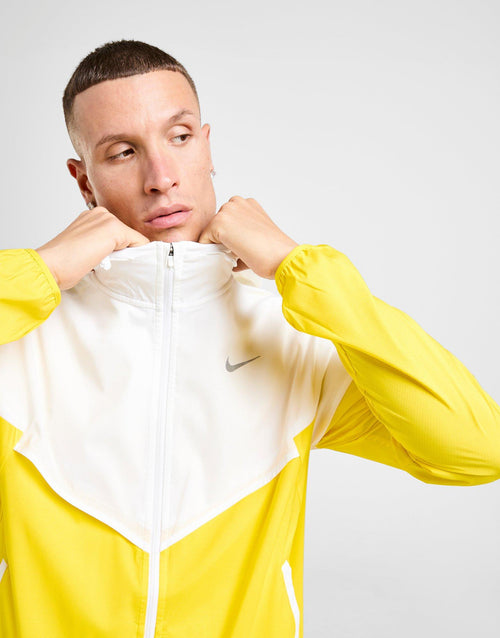 Packable Windrunner Jacket