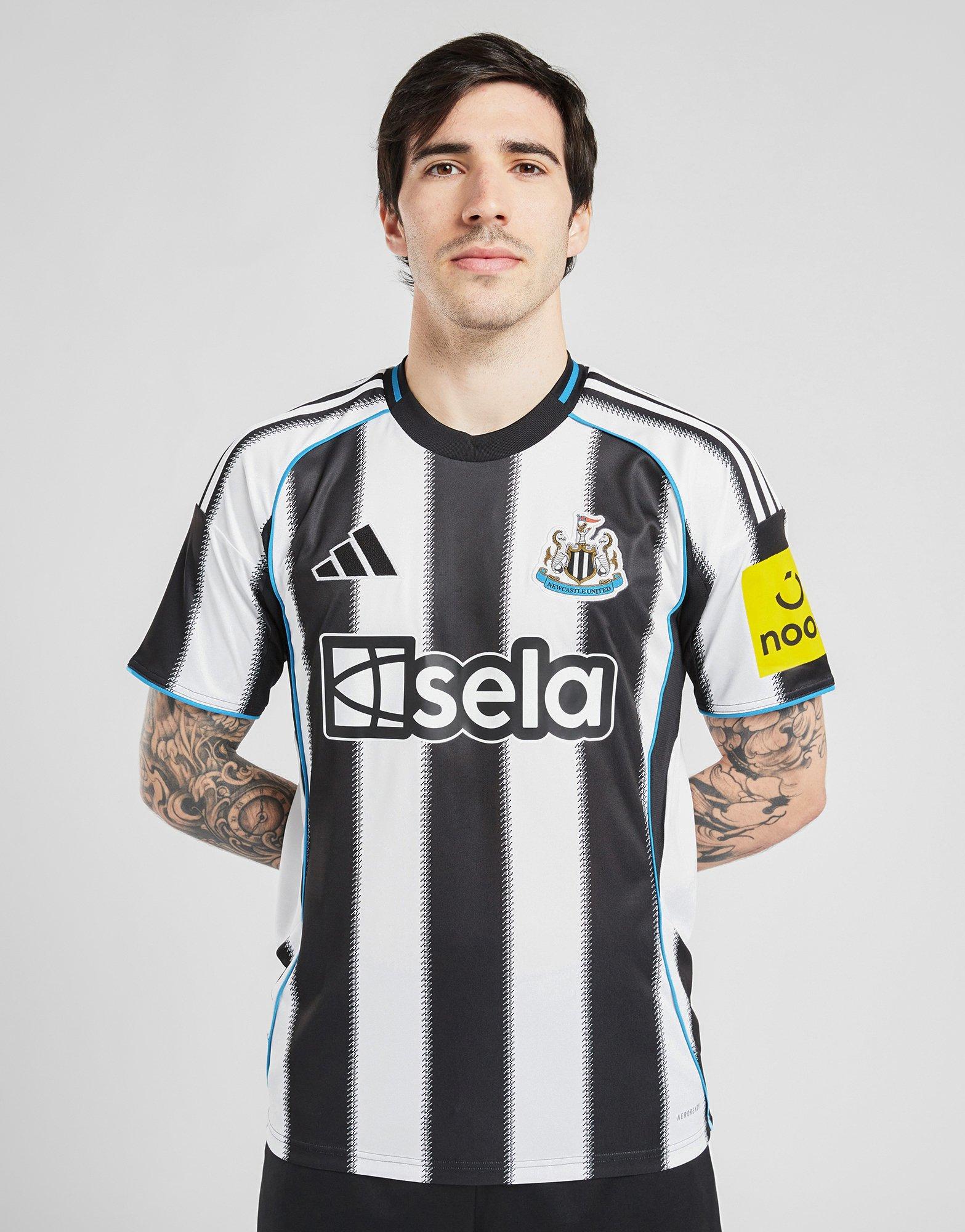 Newcastle United FC 2025/26 Home Shirt