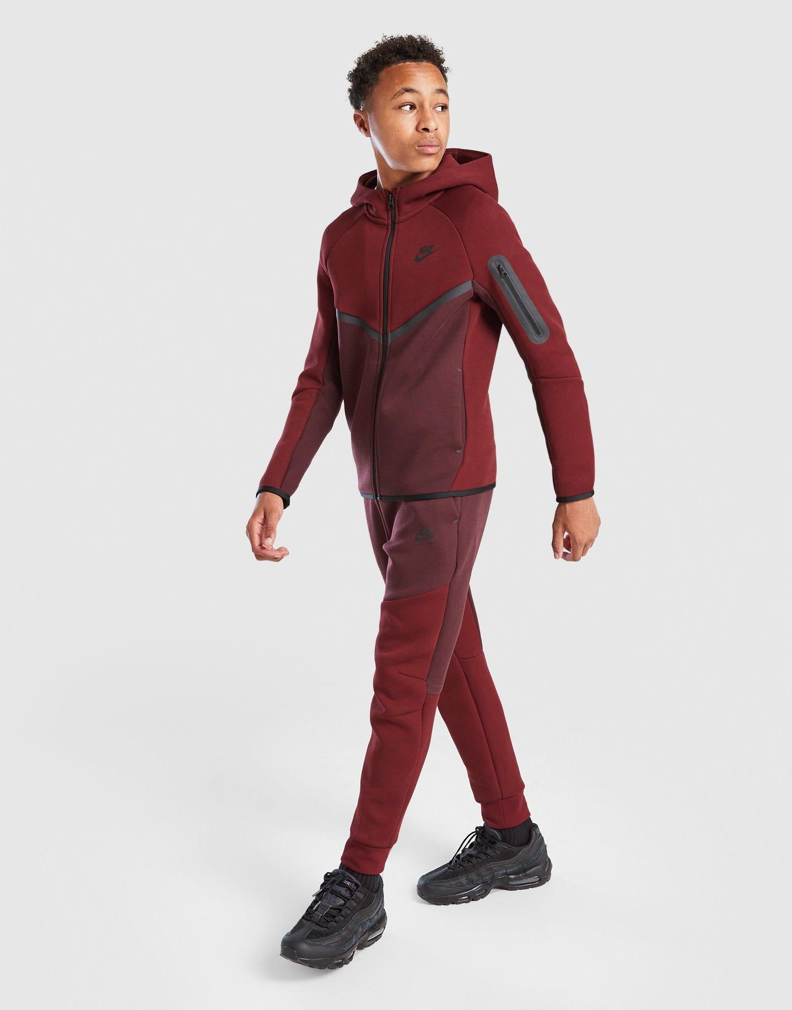 nike tech fleece suit red