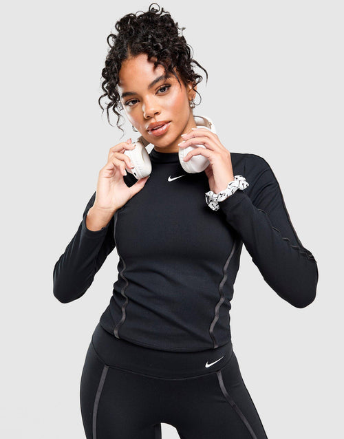 Training One Velvet Binding Long Sleeve Top