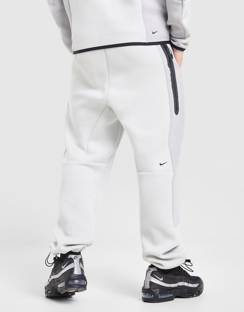 Tech Pro Fleece Joggers