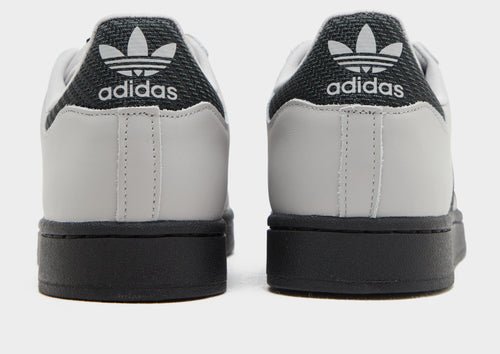 Superstar