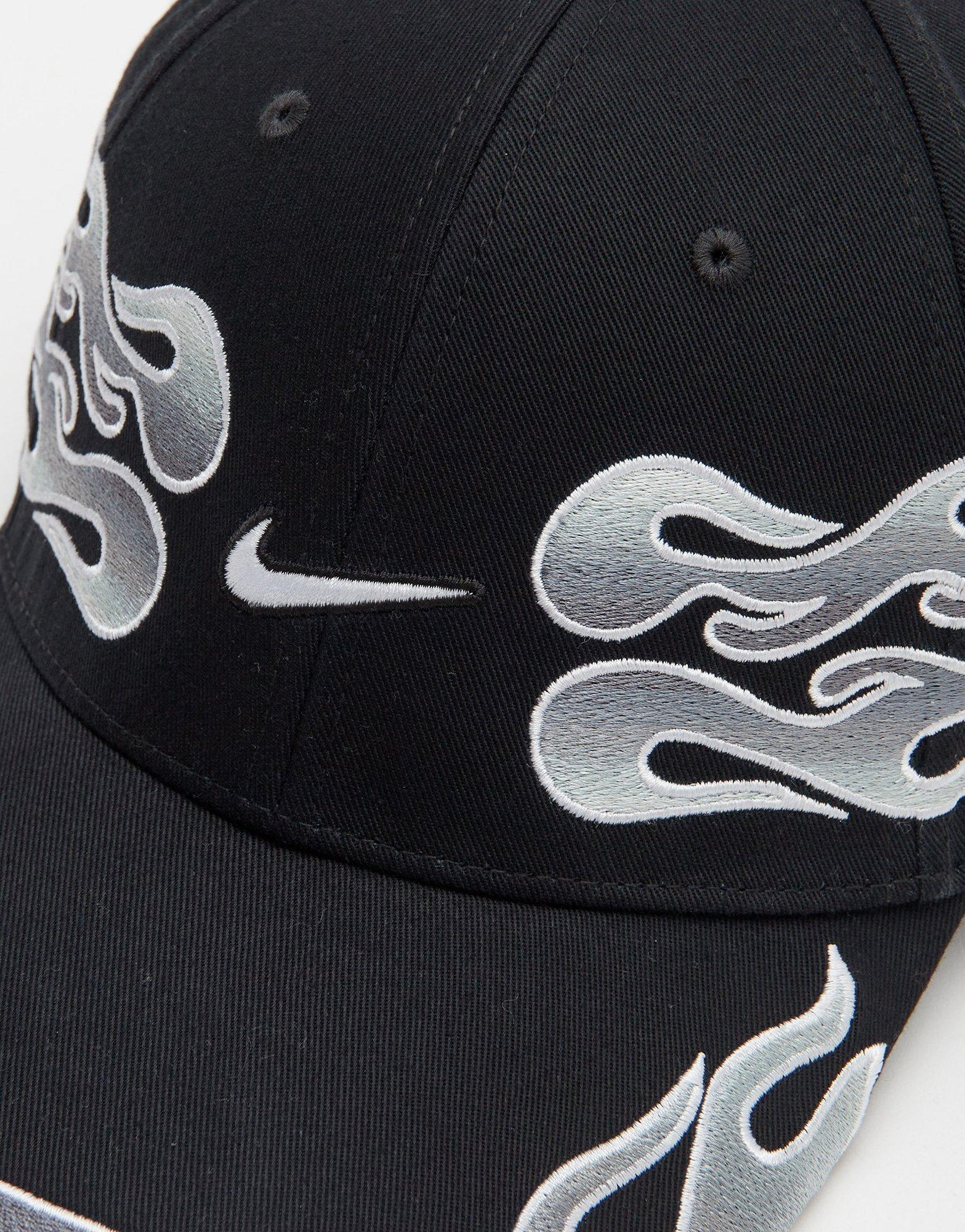 nike flame cap