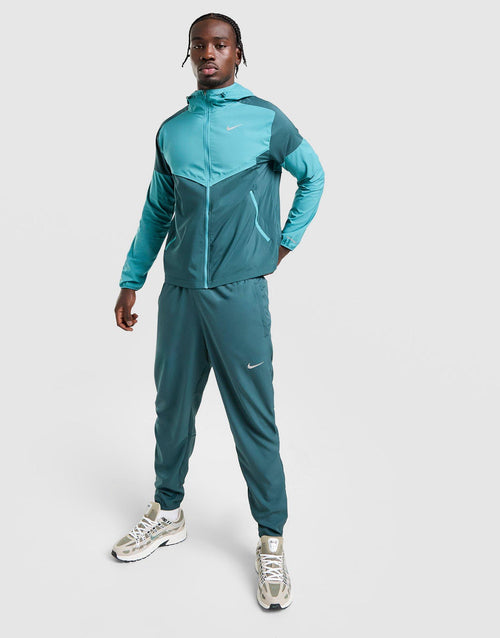 Challenger Woven Track Pants