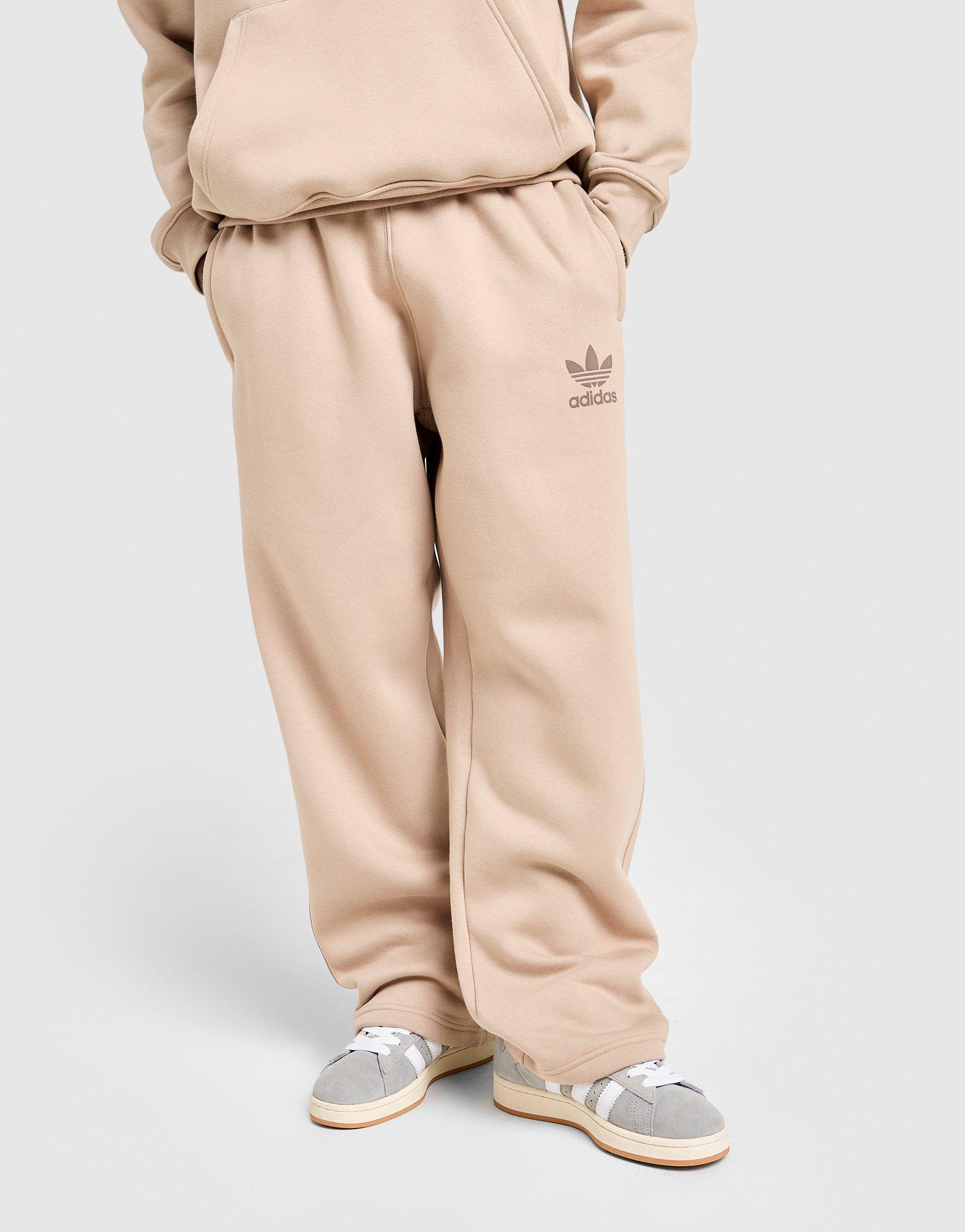 Trefoil Joggers