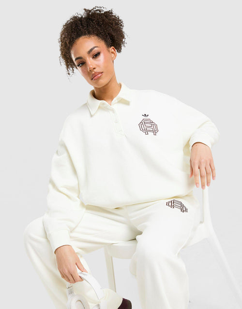 Emblem Collar Sweatshirt