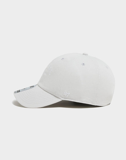 Clean Up Graphic Cap