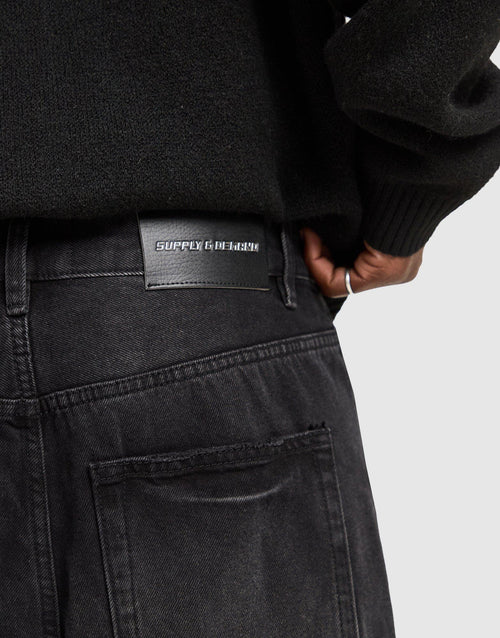 Core Baggy Jeans