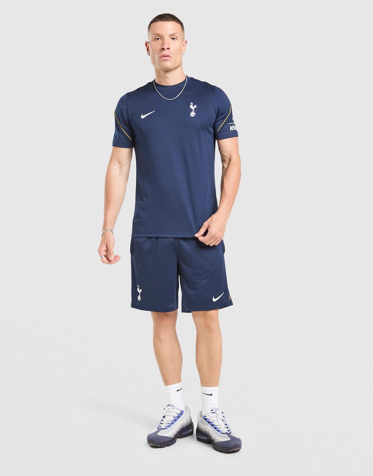 Tottenham Hotspur FC Strike Shirt