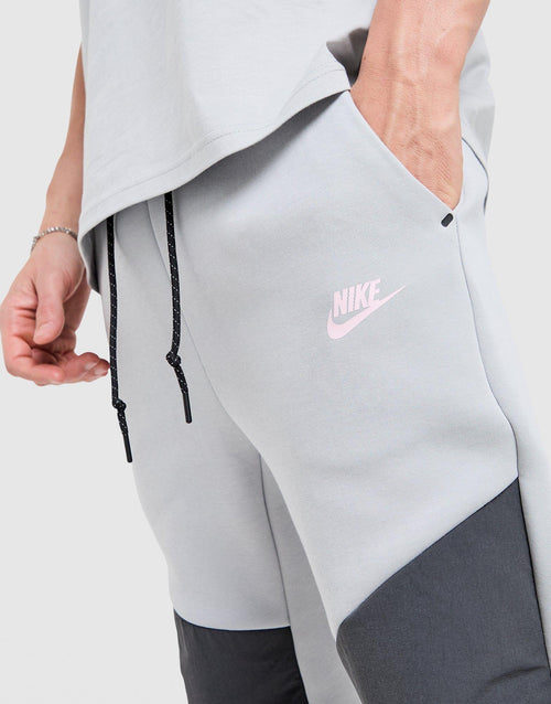 Tech Mix Joggers