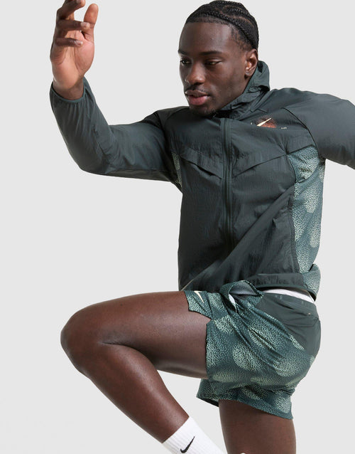 Distant Dreams Stride Shorts