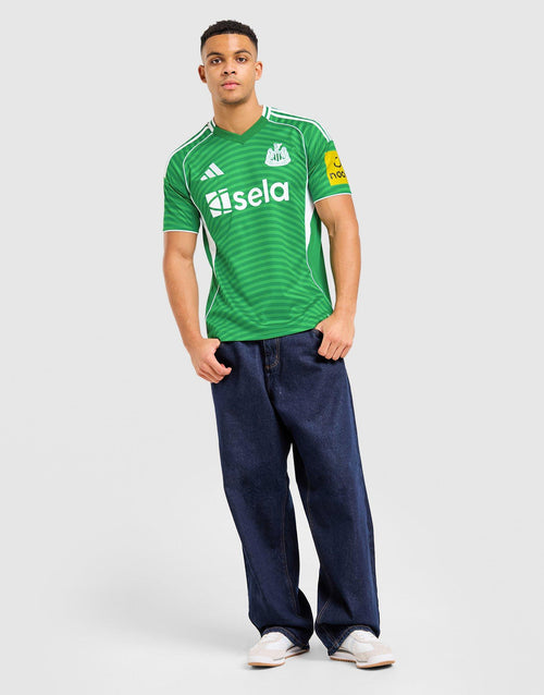 Newcastle United FC 25/26 Woltemade #27 Away Shirt