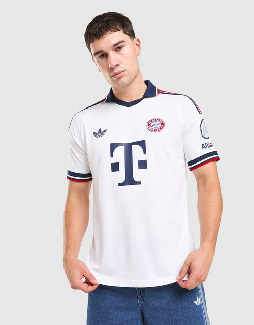 FC Bayern Munich 2026/27 Away Shirt