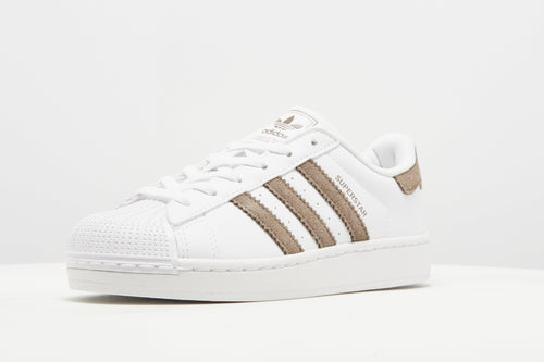 Superstar Junior's