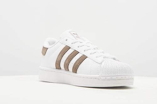 Superstar Junior's