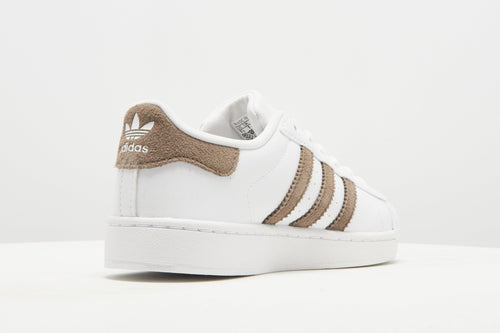 Superstar Junior's