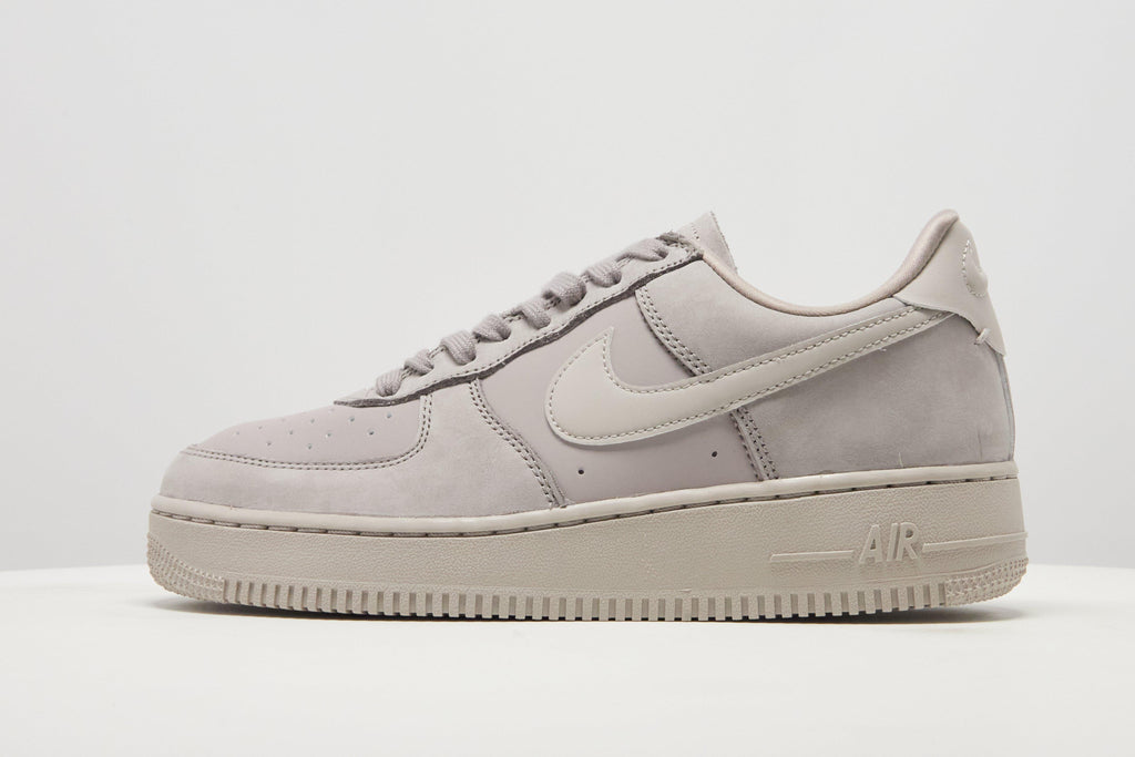 Air Force 1 Retro Premium