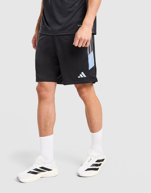 Tiro 26 Essentials Shorts