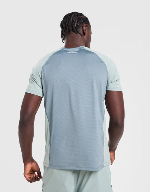 Curve T-Shirt