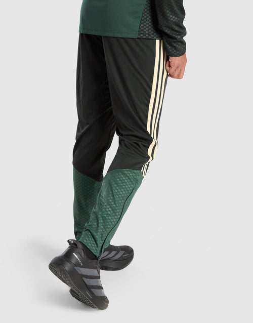 Celtic FC Tiro 26 Training Track Pants Junior