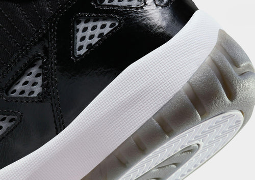 Air 11 Retro Low IE